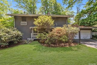 4 Redleaf Lane, Commack, NY 11725