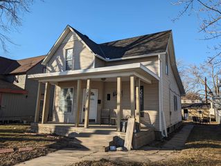 3214 15th St, Columbus, NE 68601
