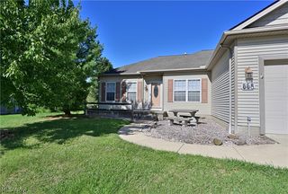 558 Mountain Lion Dr, Lagrange, OH 44050