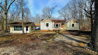 12 Anderson Dr, Howell, NJ 07731