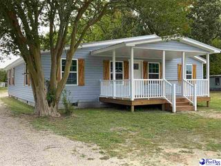 203 W  Stanton Ave, Mccoll, SC 29570