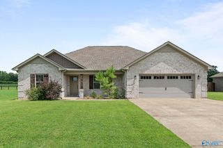 28329 Ferguson Ln, Toney, AL 35773