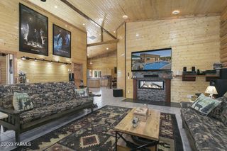 641 Walters Rd, Moxee, WA 98936