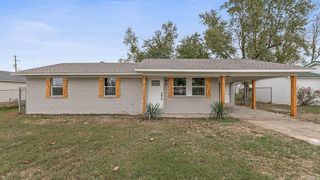 3208 Hooper St, Newport, AR 72112
