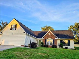 6232 Spurgeon Way, High Point, NC 27265