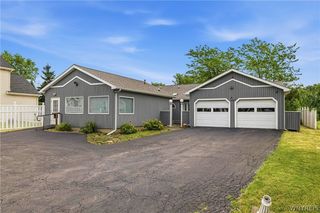 3231-3233 Military Rd, Niagara Falls, NY 14304
