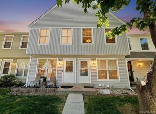 8855 W Floyd Avenue, Lakewood, CO 80227