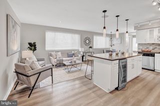 1620 29th St SE #203, Washington, DC 20020