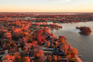 S69W17741 WILDWOOD DRIVE, City of muskego, WI 53150