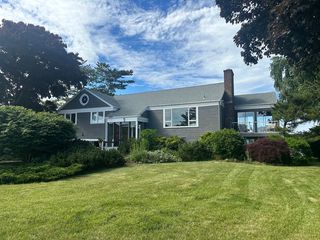 28 Surf Rd, Westport, CT 06880