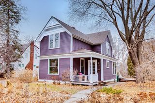 814 Olive St W, Stillwater, MN 55082