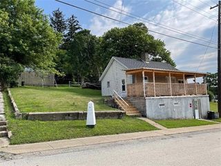 928 Old National Pike, Brownsville, PA 15417