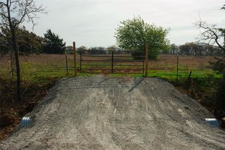 1 County Road 404, Alvarado, TX 76009