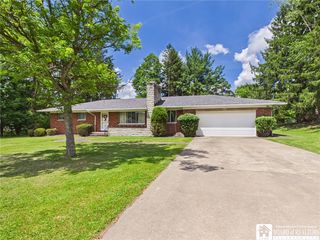 961 Kingston Dr, Olean, NY 14760