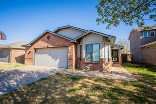 8708 12th St, Lubbock, TX 79416