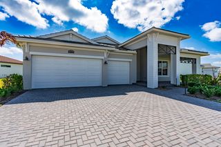 8580 SW Cantante Way, Port Saint Lucie, FL 34987