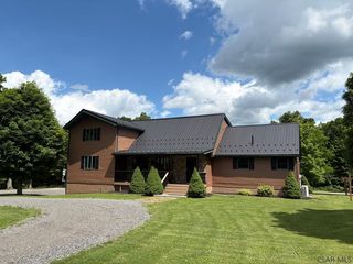 1000 Plummer Rd, Sidman, PA 15955