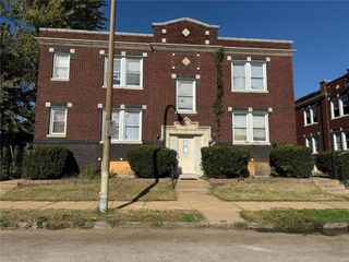 2535 W  Hebert St, Saint Louis, MO 63107