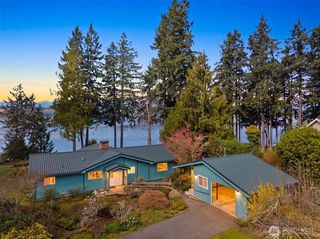 6873 NW Brothers View Lane, Silverdale, WA 98383