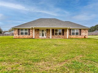 23575 Fountain St, Robertsdale, AL 36567