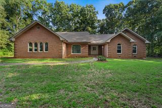 163 Jenkins Rd, Tyrone, GA 30290