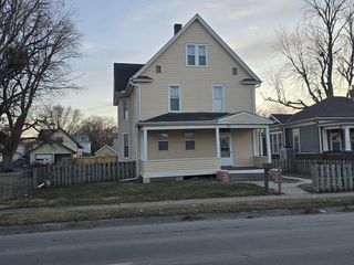 911 5th Ave, Council Bluffs, IA 51501
