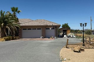 1870 S  Manzanita Dr, Pahrump, NV 89048