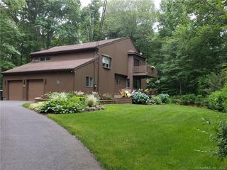 10 Timber Hill Rd, Prospect, CT 06712