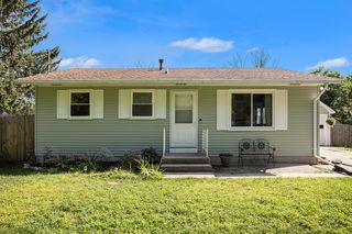 11345 Sprague Rd, Delton, MI 49046