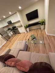 126 Adams St   NW #3, Washington, DC 20001