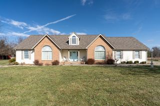 131 Brian Ave, Murphysboro, IL 62966