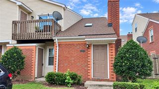 5101 Walkers Grant Ln, Virginia Beach, VA 23455