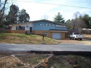 119 Dogwood Hills Dr, Paris, TN 38242