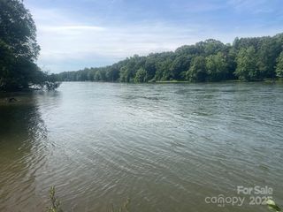 149 Lookout Dam Rd, Statesville, NC 28625