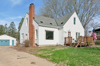 199 Ferndale St N, Maplewood, MN 55119