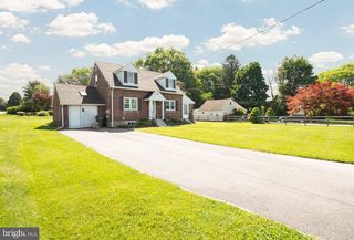 75 Country Club Rd, Coatesville, PA 19320
