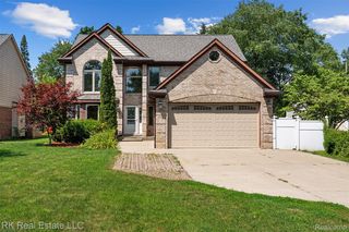 3178 Avalon Rd, Rochester Hills, MI 48309