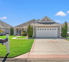 1473 Virginia Pine Dr., Longs, SC 29568