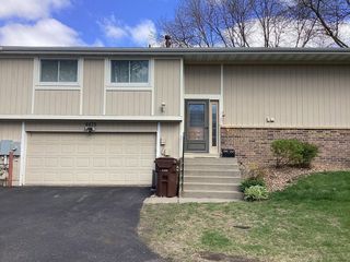 6623 Ives Ln N, Maple Grove, MN 55369