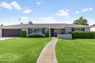 3229 E MONTECITO Avenue, Phoenix, AZ 85018
