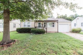 1716 S  South Ave, Springfield, MO 65807
