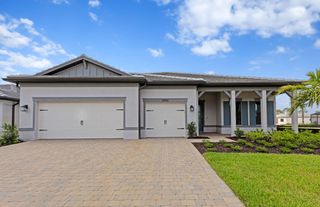 2000 Don Benito Way, Naples, FL 34120