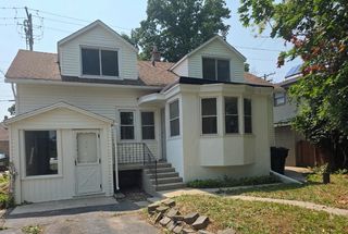 6841 W  Fond Du Lac Ave, Milwaukee, WI 53218