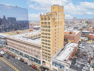 605 Broad St #4d25928c1, Newark, NJ 07102