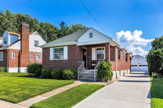 4303 Duneden Ave, Cincinnati, OH 45236