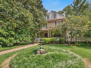 164 Plant Ave, Saint Louis, MO 63119