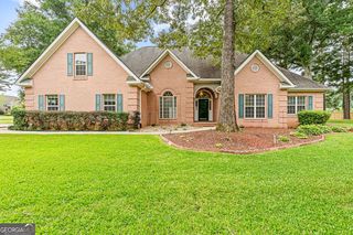 100 Briarmoor Dr, Warner Robins, GA 31088
