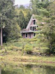 296 River Rd, Leyden, MA 01337