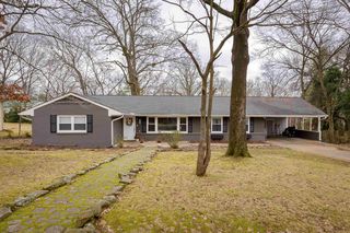 1820 Kirk St, Florence, AL 35630