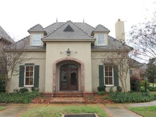 2500 Oak Aly, Monroe, LA 71201
